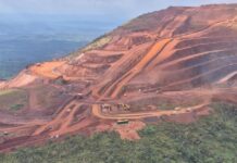 Pression sur les prix : la Guinée envisage un encadrement des exportations de bauxite