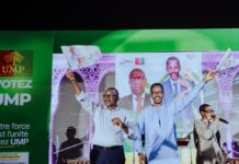 L’Union pour un Mouvement Populaire (UMP) a tenu, ce samedi 16 mai à Conakry, un grand meeting de campagne marqué par une forte mobilisation populaire.